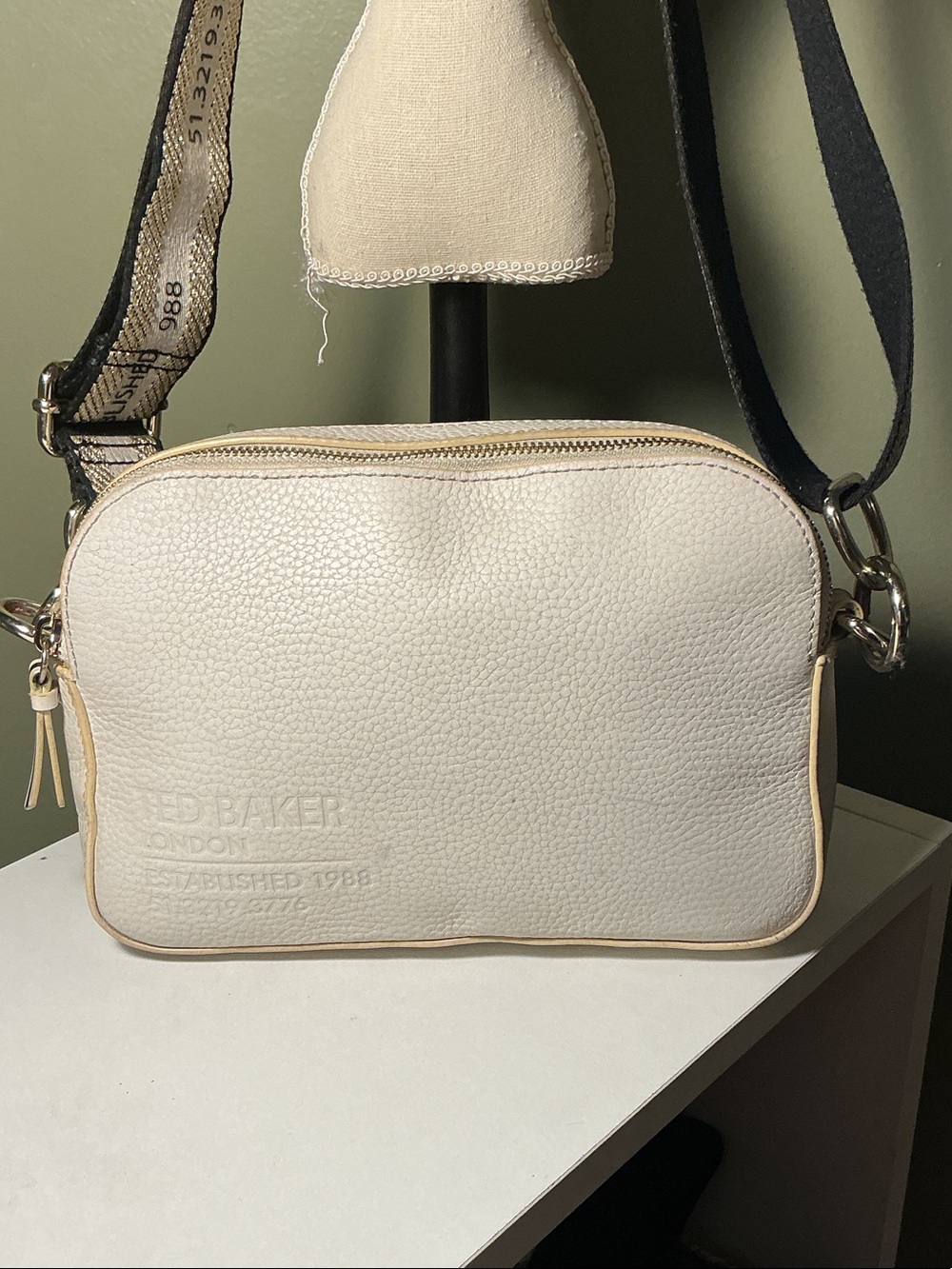 Ted Baker Dailiah Branded Webbing Camera Bag Cream Pebbled Leather Crossbody